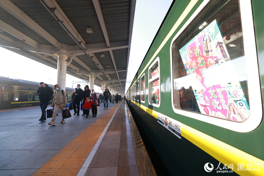 新春走基層丨“列車大集”溫暖啟程